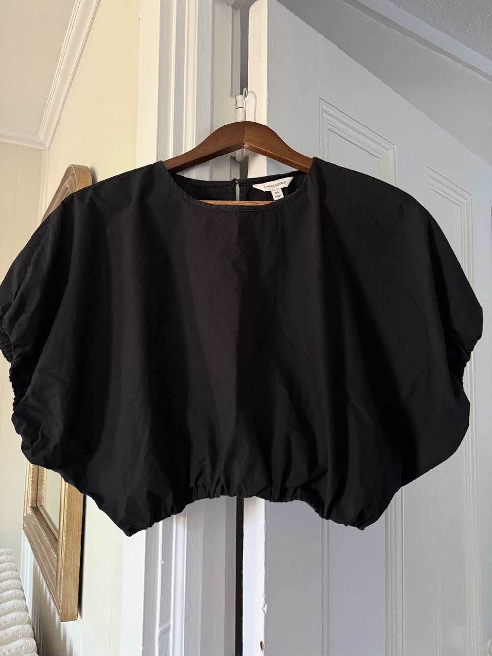 Banana Republic Ruched Cropped Blouse